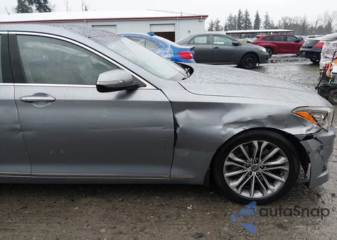2015 Hyundai Genesis 3.8 z USA, uszkodzony, nr VIN KMHGN4JE5FU040038